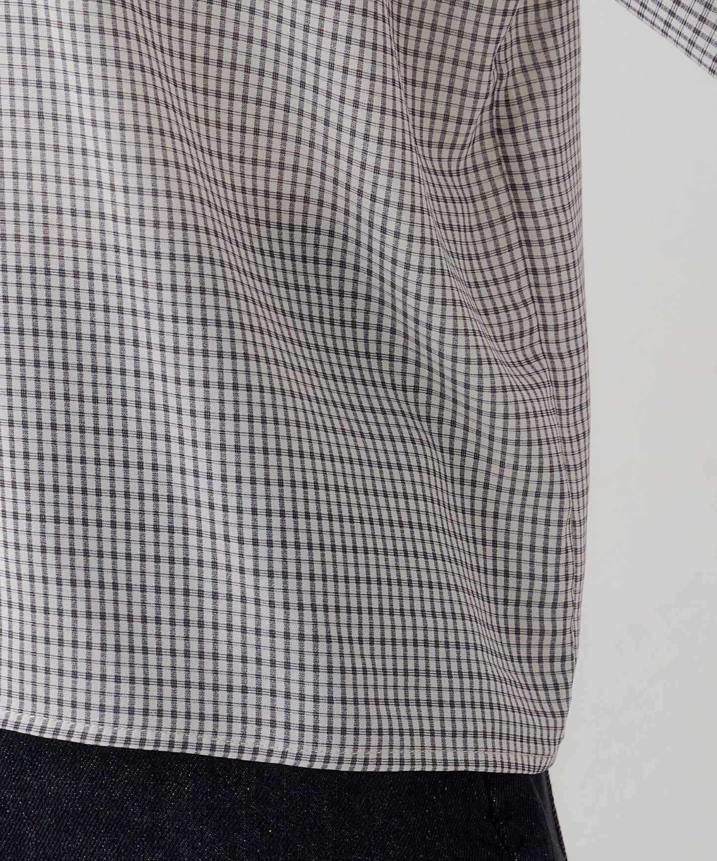 B 透感格紋 蝴蝶結設計 襯衫