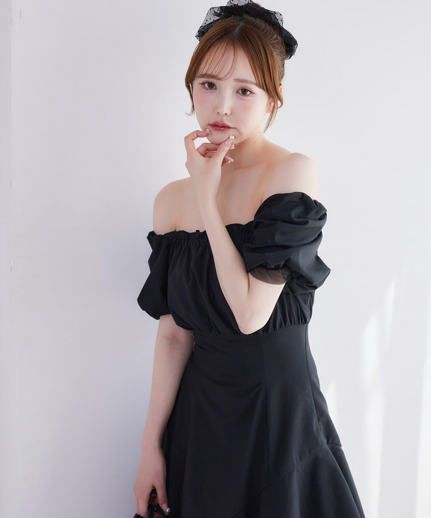 不對稱下襬層疊長款連衣裙