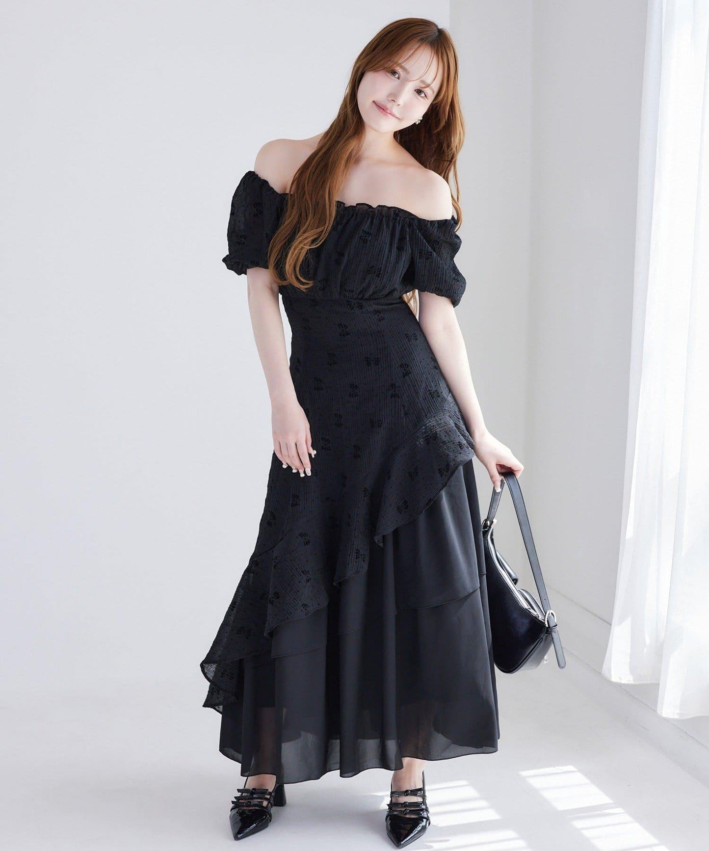 不對稱下襬層疊長款連衣裙