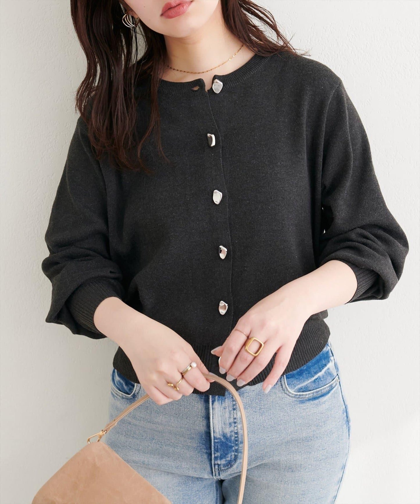 再生聚酯質感紐扣開衫