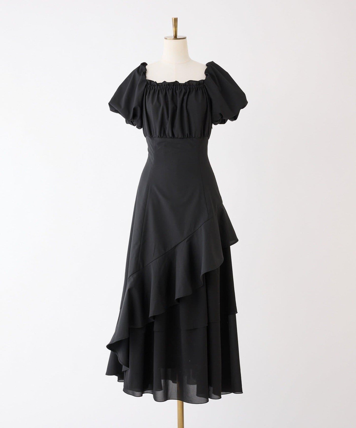 不對稱下襬層疊長款連衣裙