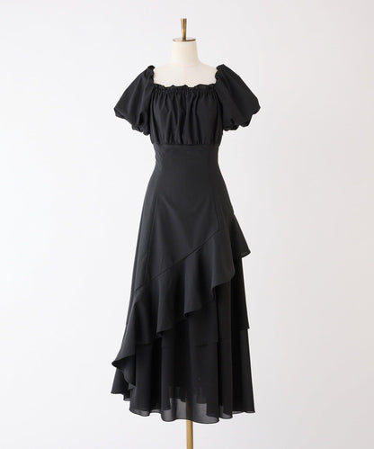 不對稱下襬層疊長款連衣裙