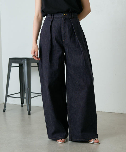 彎刀版型牛仔褲 《15 quinze》