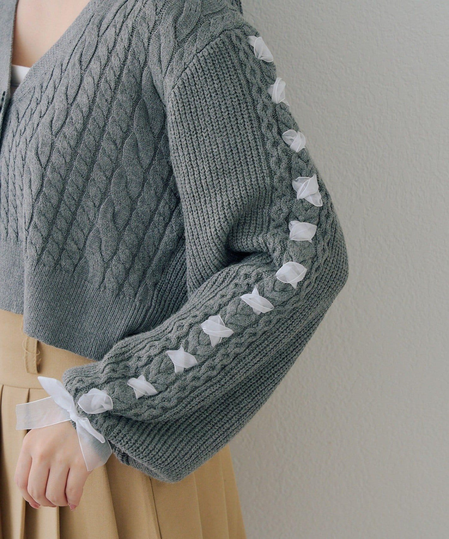 袖部繫帶設計 針織開衫