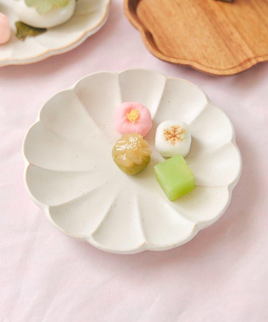 菊花造型 茶與糰子圖案 16cm 餐盤