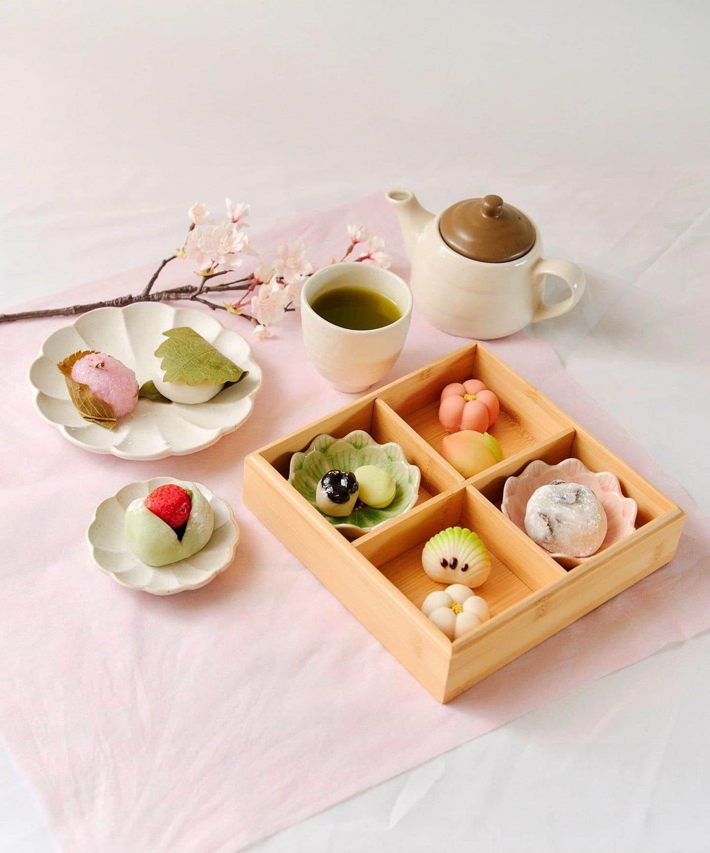 美濃燒 茶與糰子圖案 茶杯