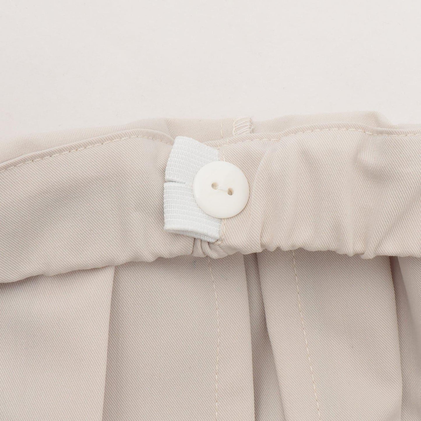 裹身褶襉設計 含內襯短褲 半身裙