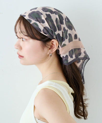 多色方格圖案絲巾