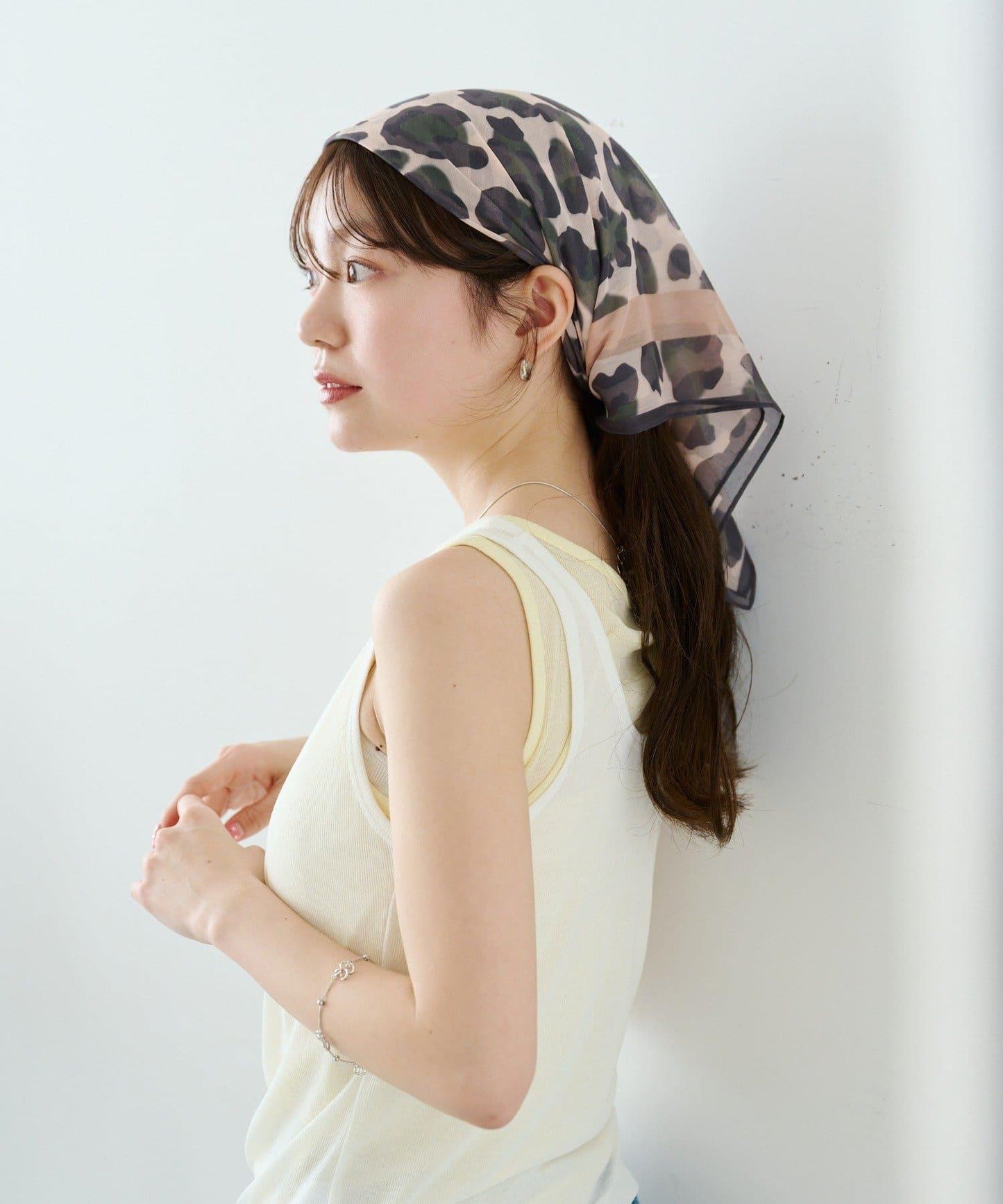 多色方格圖案絲巾