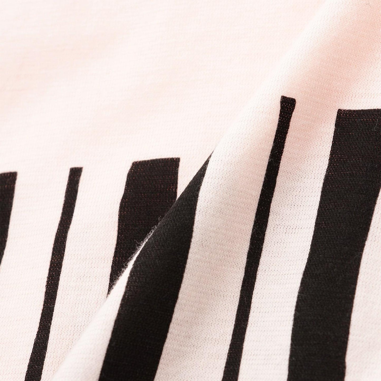 鋼琴圖案短袖T恤