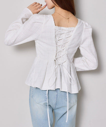 one after another 後背蕾絲荷葉下襬上衣