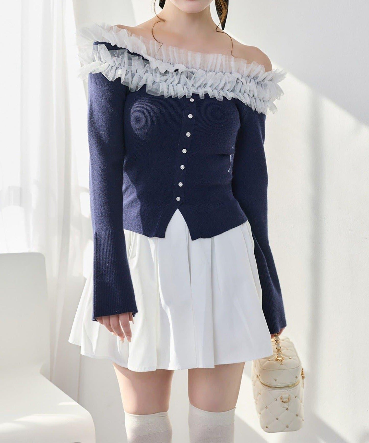 one after another 露肩網紗荷葉邊 針織上衣