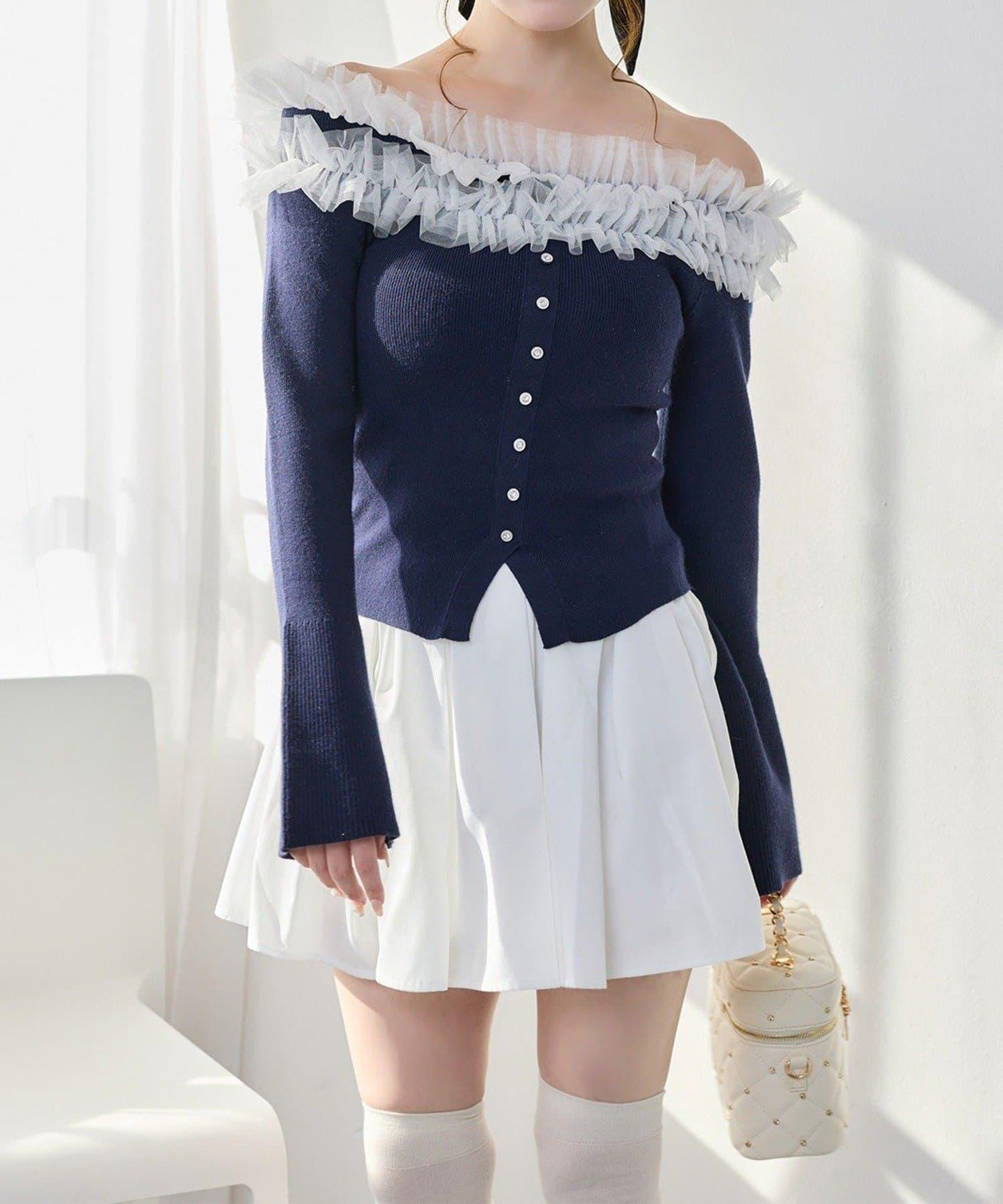 one after another 露肩網紗荷葉邊 針織上衣