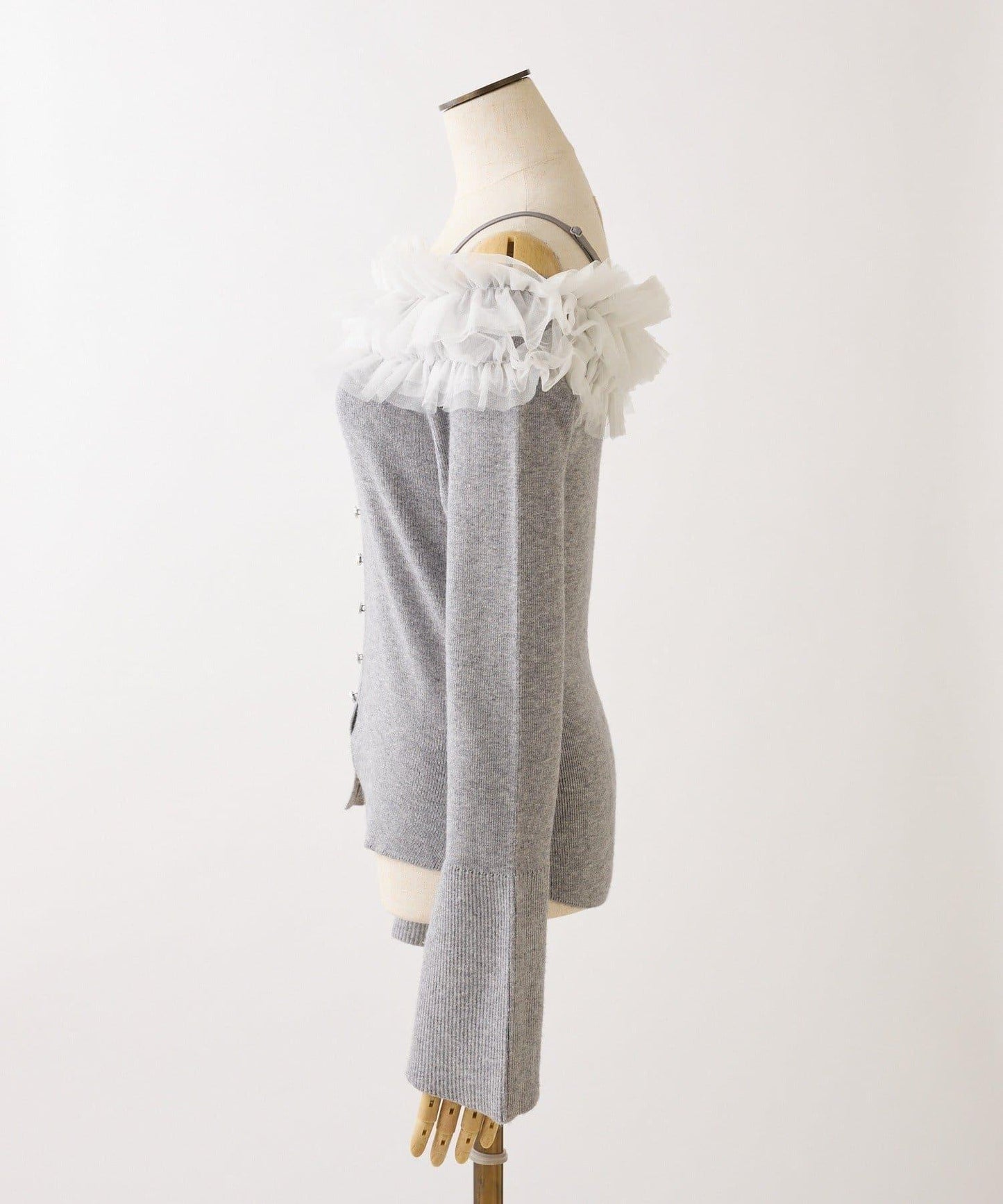 one after another 露肩網紗荷葉邊 針織上衣