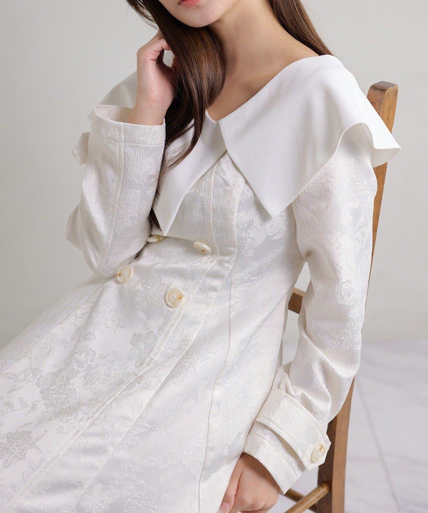 Seemi. 大翻領 長款 連衣裙