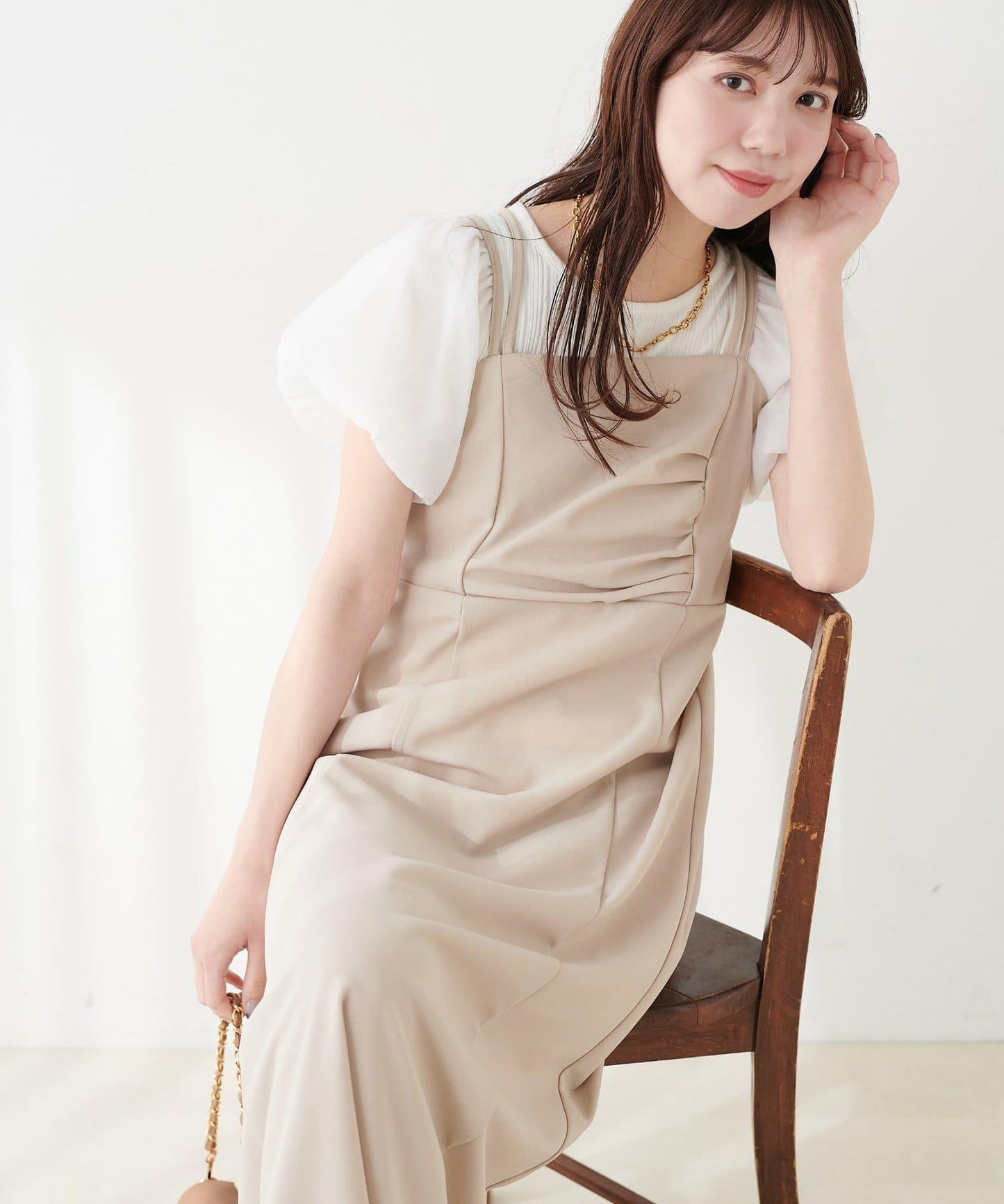 垂墜剪裁吊帶連衣裙