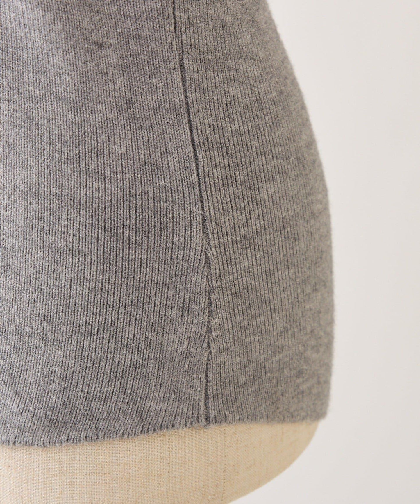 one after another 露肩網紗荷葉邊 針織上衣