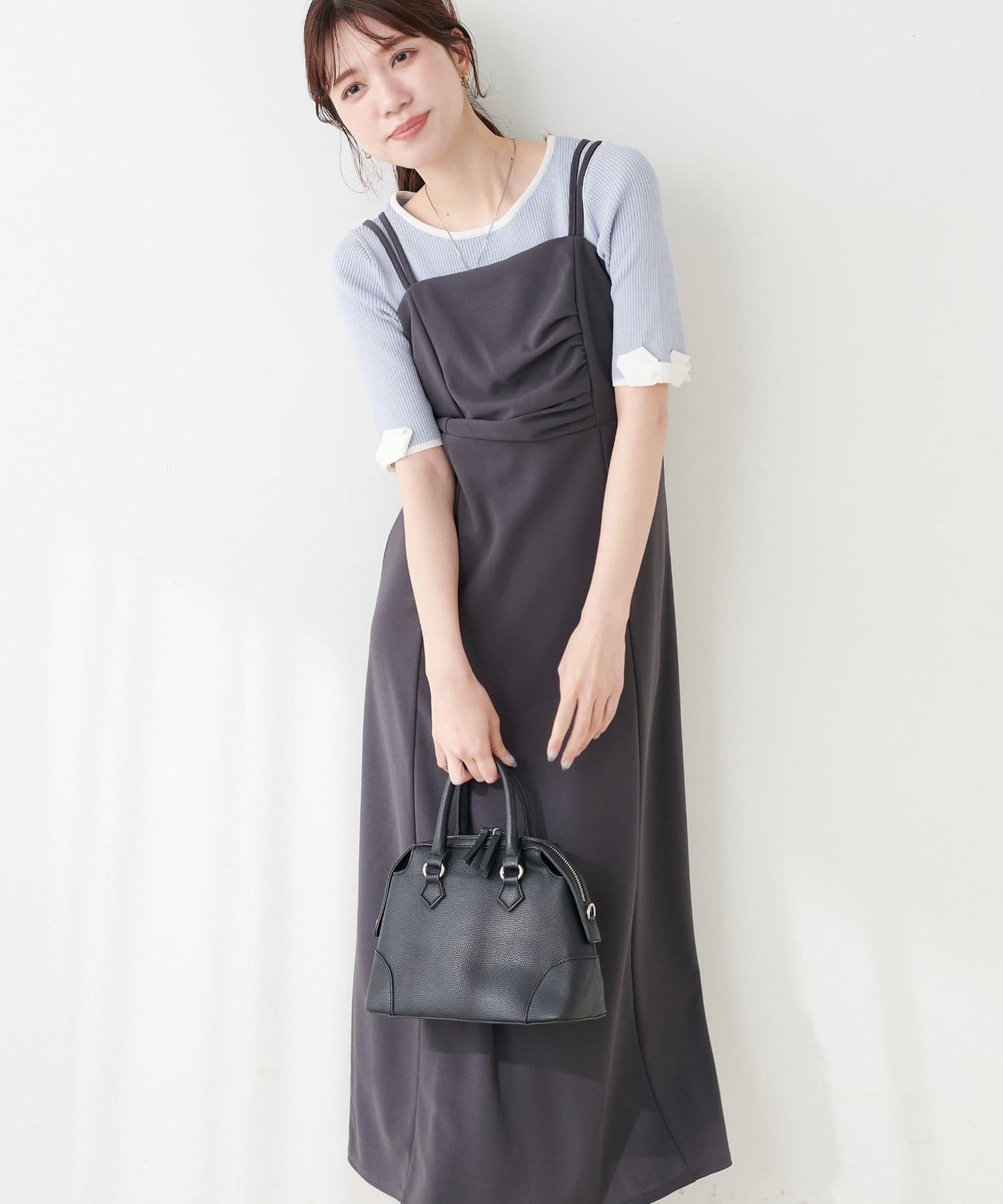 垂墜剪裁吊帶連衣裙