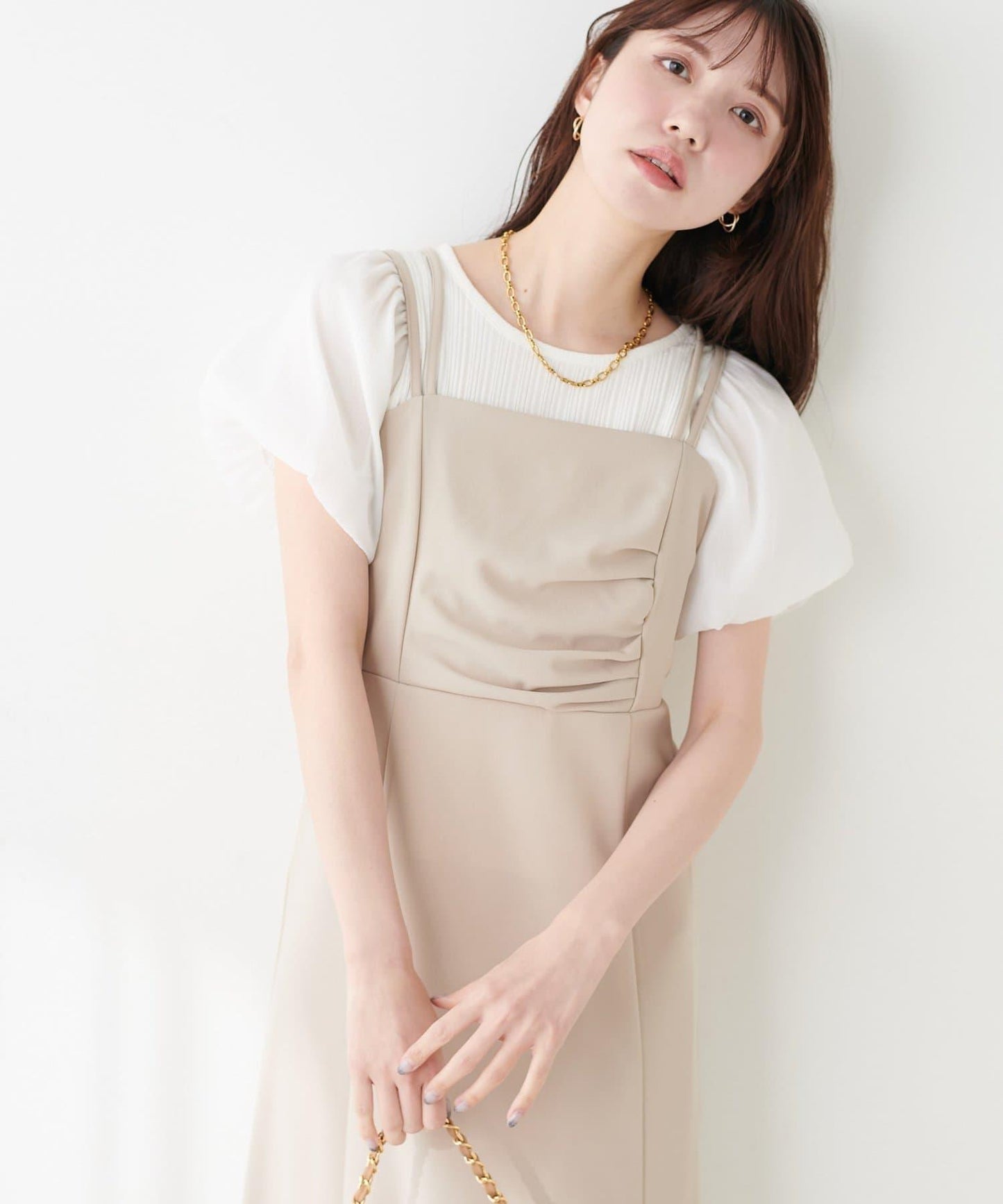 垂墜剪裁吊帶連衣裙