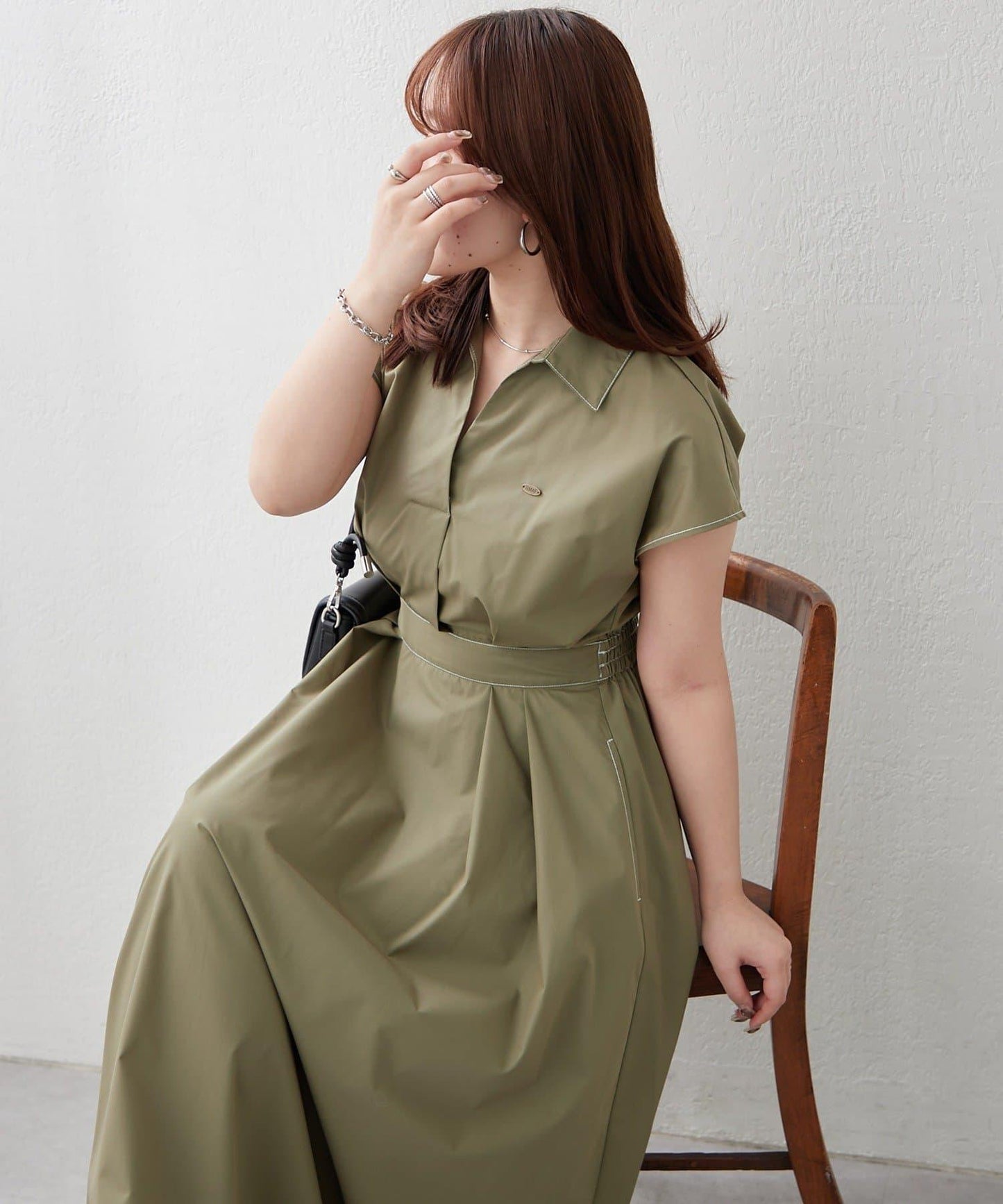 美型剪裁 開襟 法式袖 連衣裙