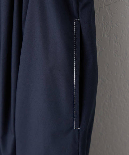 美型剪裁 開襟 法式袖 連衣裙