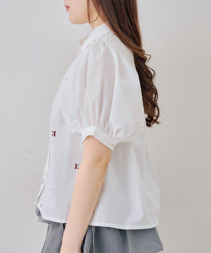 可愛蝴蝶結刺繡襯衫