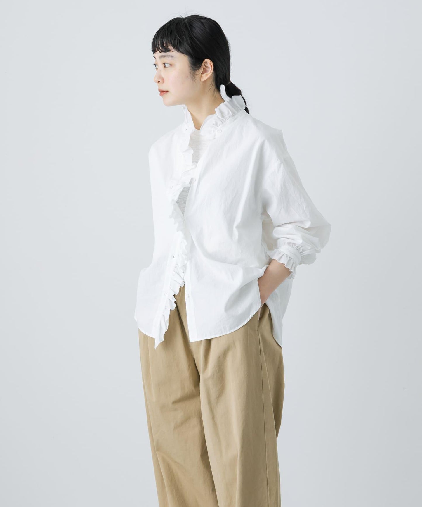 純棉荷葉邊領襯衫