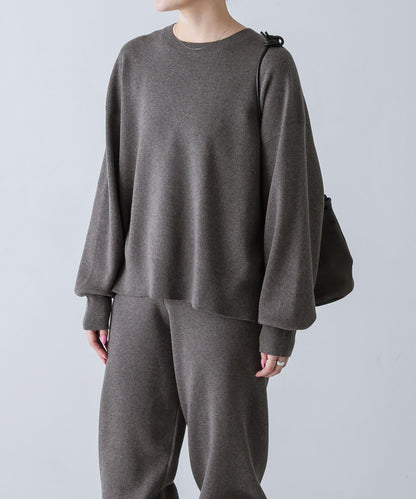 中性棉羊絨順滑針織套頭衫