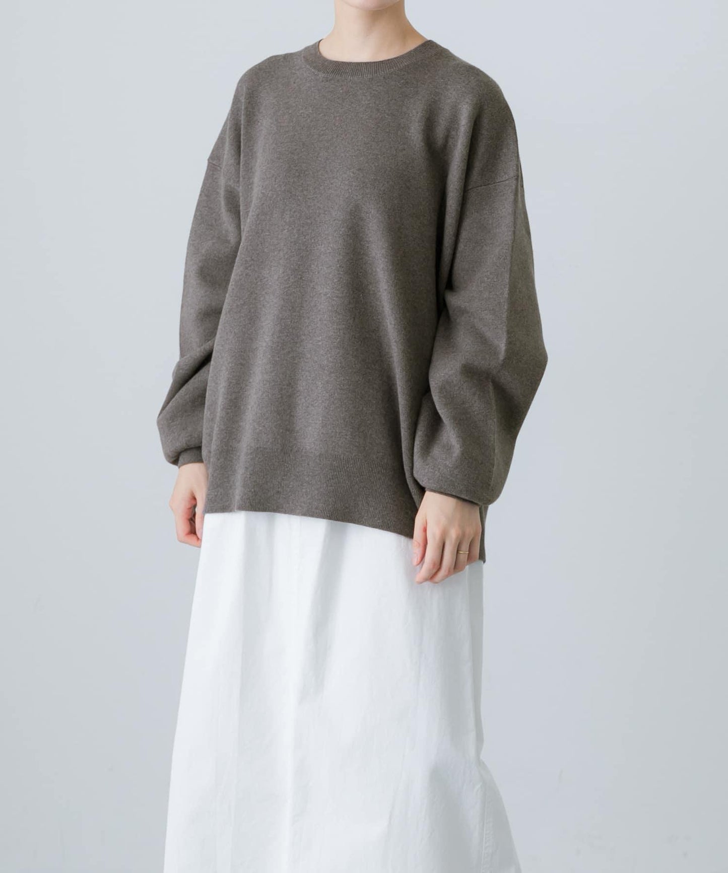 中性棉羊絨順滑針織套頭衫