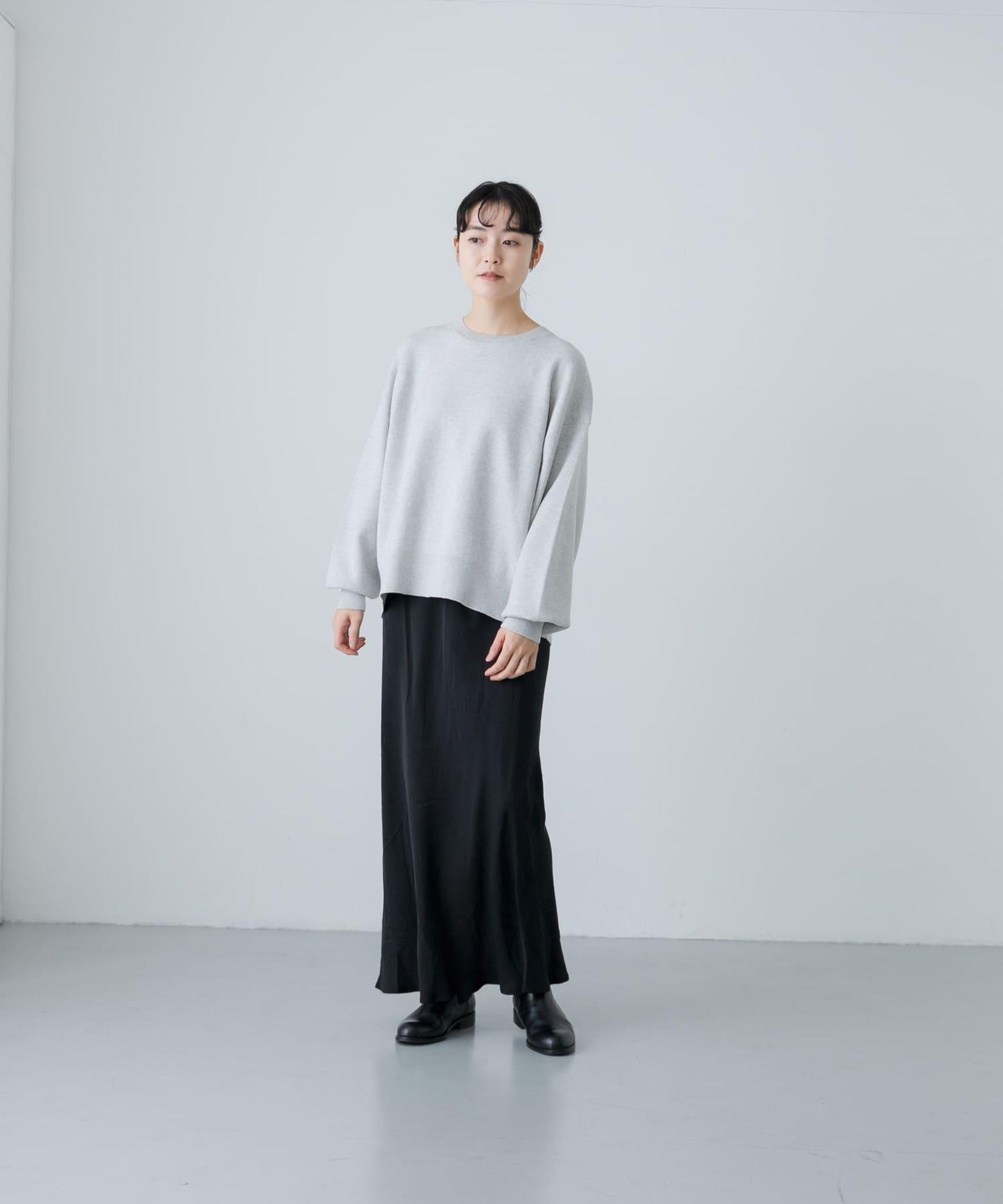 中性棉羊絨順滑針織套頭衫