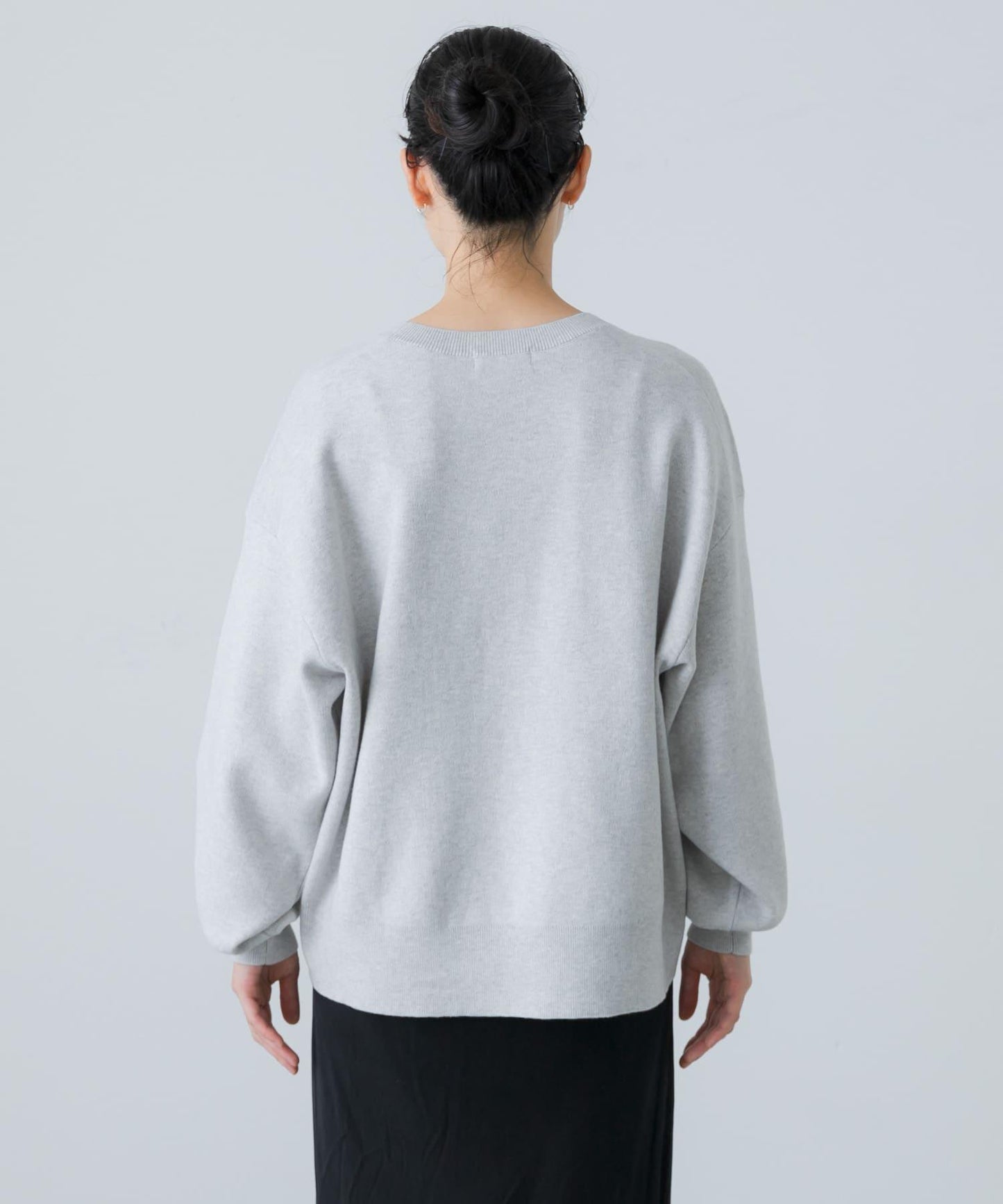 中性棉羊絨順滑針織套頭衫