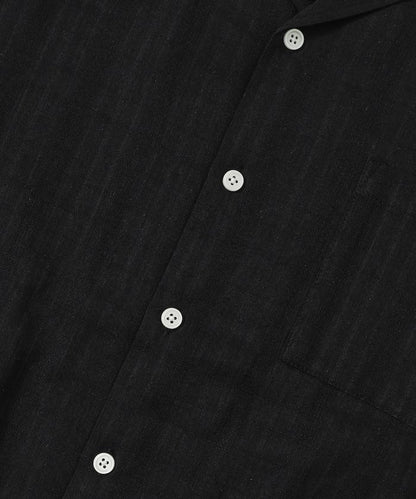 多比織寬鬆版開領短袖襯衫