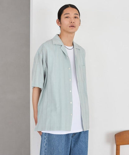 多比織寬鬆版開領短袖襯衫