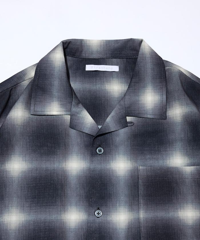 網眼材質 ＋ 寬鬆廓形 ＋ 滿版圖案設計 ＋ 開襟 ＋ 短袖襯衫 最終商品名： 網眼寬鬆廓形滿版圖案開襟短袖襯衫