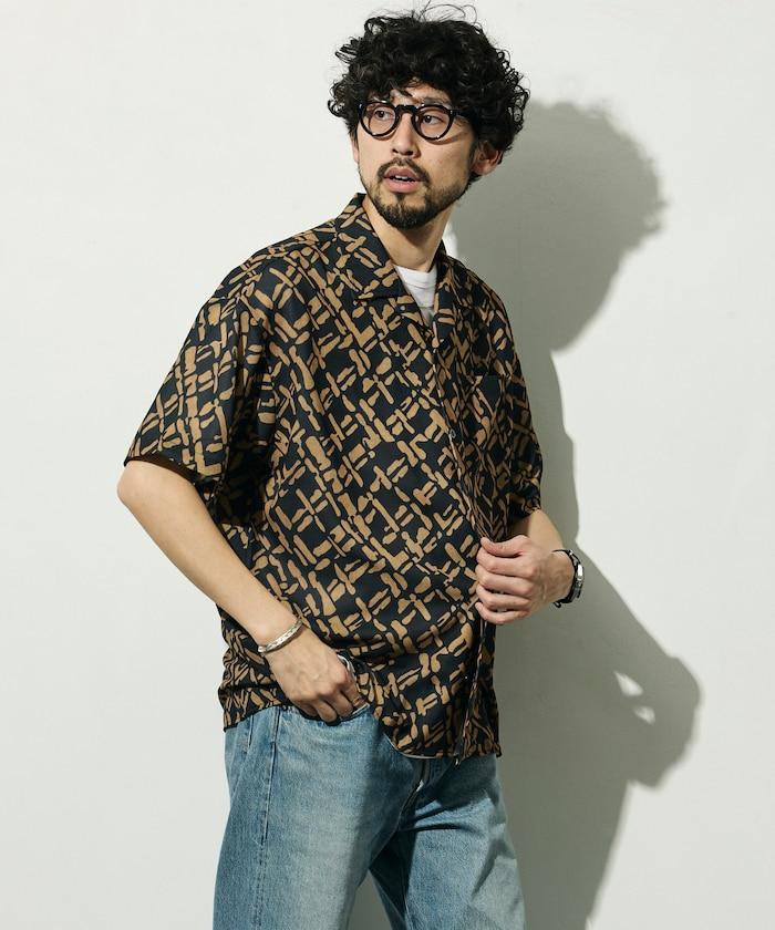 網眼材質 ＋ 寬鬆廓形 ＋ 滿版圖案設計 ＋ 開襟 ＋ 短袖襯衫 最終商品名： 網眼寬鬆廓形滿版圖案開襟短袖襯衫