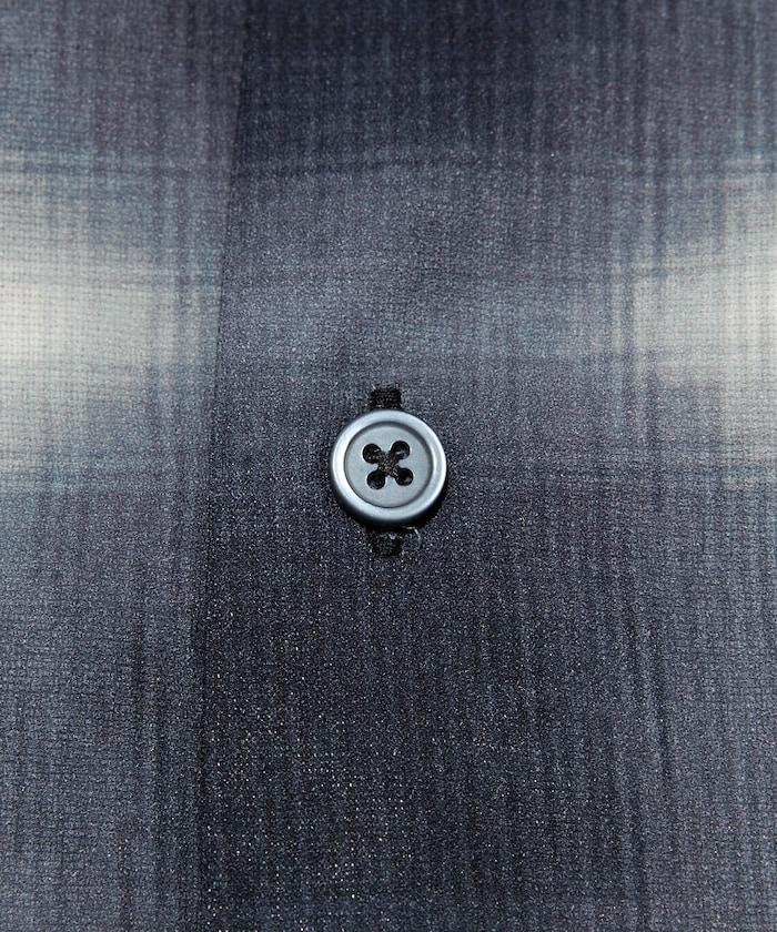 網眼材質 ＋ 寬鬆廓形 ＋ 滿版圖案設計 ＋ 開襟 ＋ 短袖襯衫 最終商品名： 網眼寬鬆廓形滿版圖案開襟短袖襯衫