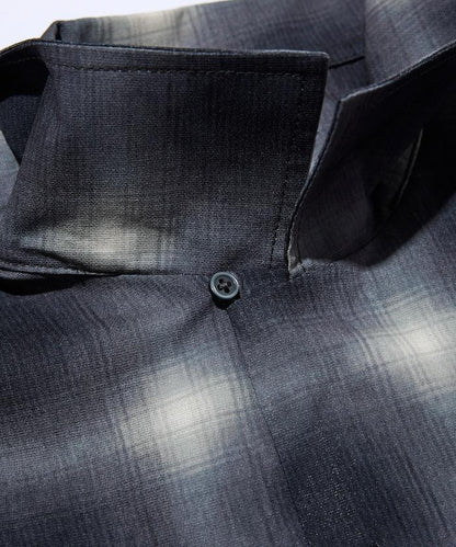 網眼材質 ＋ 寬鬆廓形 ＋ 滿版圖案設計 ＋ 開襟 ＋ 短袖襯衫 最終商品名： 網眼寬鬆廓形滿版圖案開襟短袖襯衫