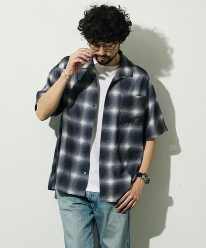 網眼材質 ＋ 寬鬆廓形 ＋ 滿版圖案設計 ＋ 開襟 ＋ 短袖襯衫 最終商品名： 網眼寬鬆廓形滿版圖案開襟短袖襯衫