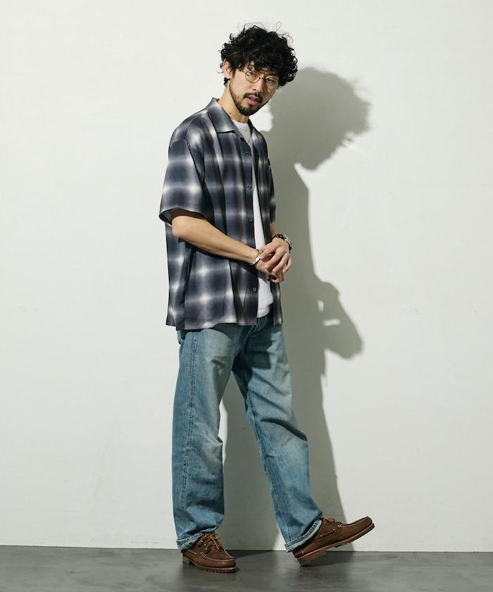 網眼材質 ＋ 寬鬆廓形 ＋ 滿版圖案設計 ＋ 開襟 ＋ 短袖襯衫 最終商品名： 網眼寬鬆廓形滿版圖案開襟短袖襯衫