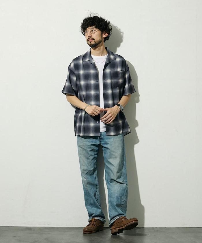 網眼材質 ＋ 寬鬆廓形 ＋ 滿版圖案設計 ＋ 開襟 ＋ 短袖襯衫 最終商品名： 網眼寬鬆廓形滿版圖案開襟短袖襯衫