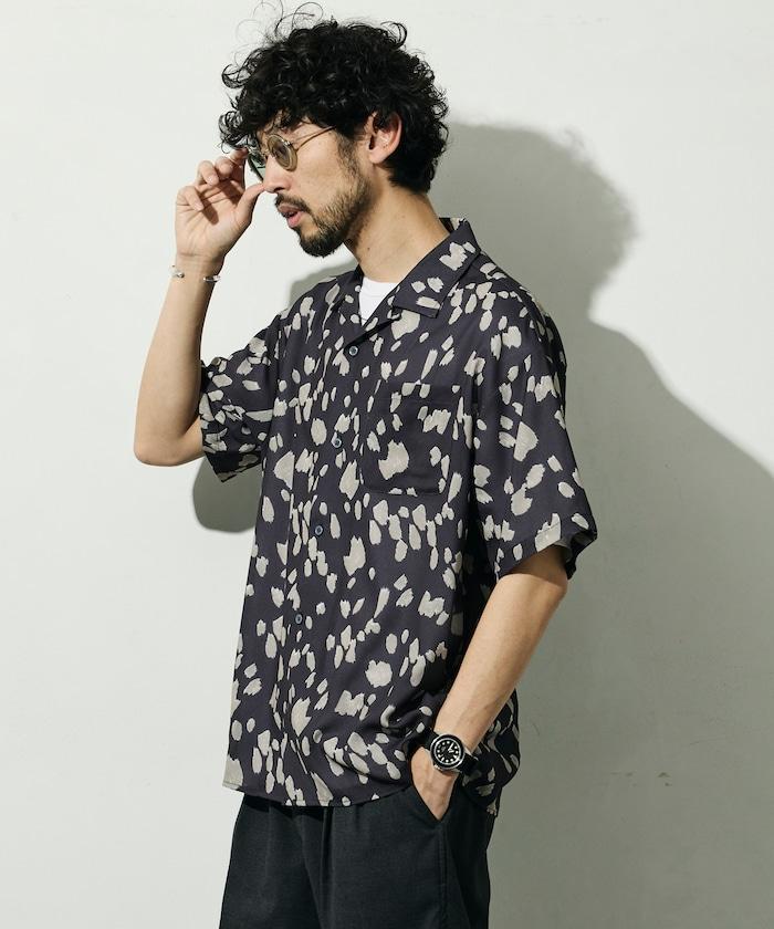 網眼材質 ＋ 寬鬆廓形 ＋ 滿版圖案設計 ＋ 開襟 ＋ 短袖襯衫 最終商品名： 網眼寬鬆廓形滿版圖案開襟短袖襯衫