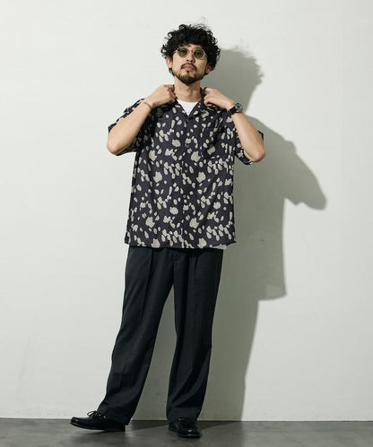 網眼材質 ＋ 寬鬆廓形 ＋ 滿版圖案設計 ＋ 開襟 ＋ 短袖襯衫 最終商品名： 網眼寬鬆廓形滿版圖案開襟短袖襯衫