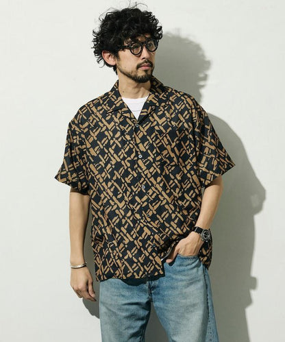 網眼材質 ＋ 寬鬆廓形 ＋ 滿版圖案設計 ＋ 開襟 ＋ 短袖襯衫 最終商品名： 網眼寬鬆廓形滿版圖案開襟短袖襯衫