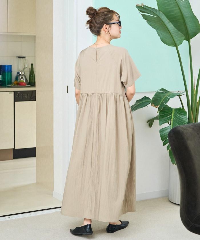 尼龍皺感 拼接層疊 輕盈面料 連衣裙