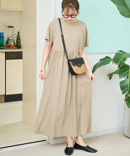 尼龍皺感 拼接層疊 輕盈面料 連衣裙