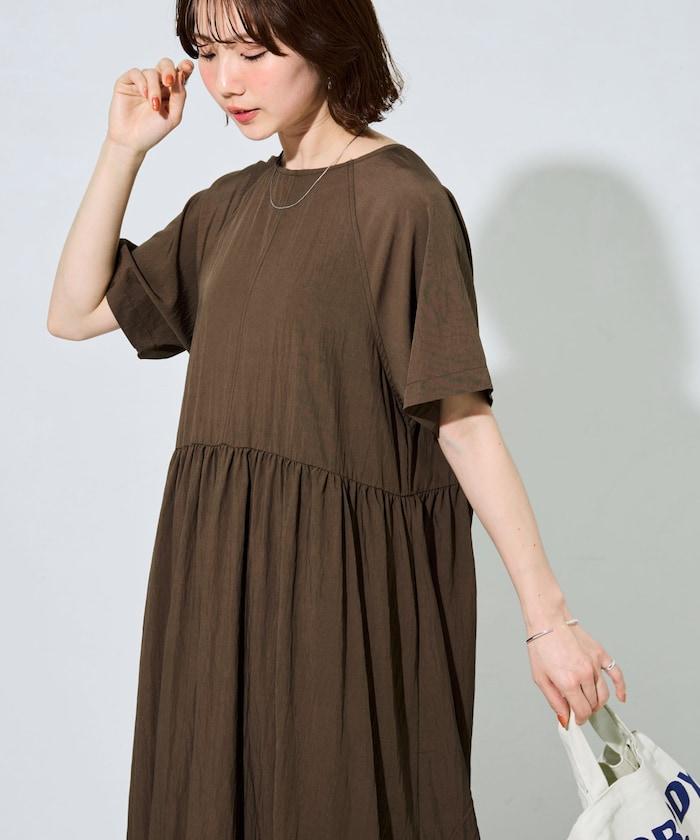 尼龍皺感 拼接層疊 輕盈面料 連衣裙