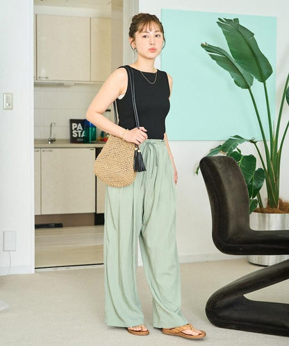 Nylon皺感褶襉褲子