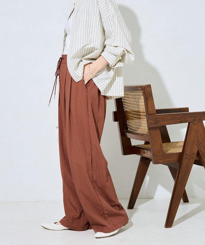 Nylon皺感褶襉褲子