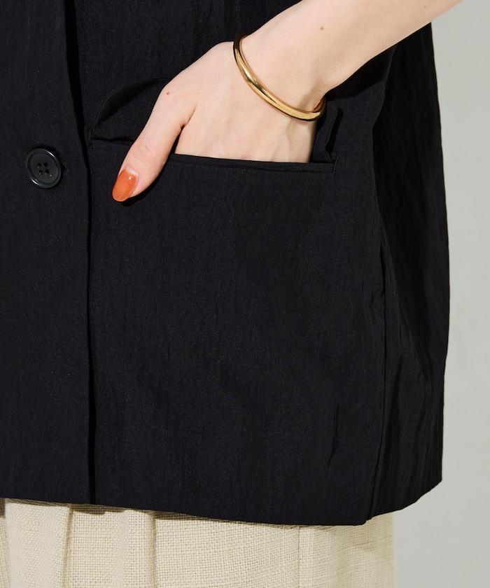 尼龍皺感面料 雙排扣設計 短袖 夾克