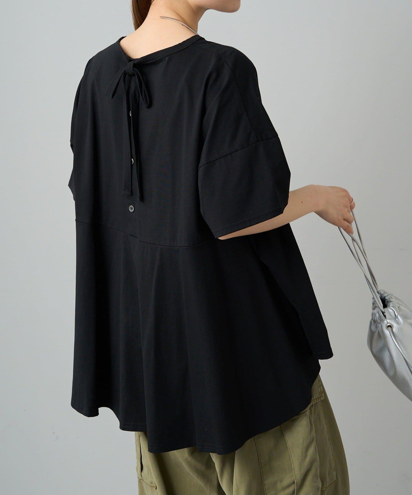 《リバイバル》 【/Du noir】 後蝴蝶結荷葉擺T恤